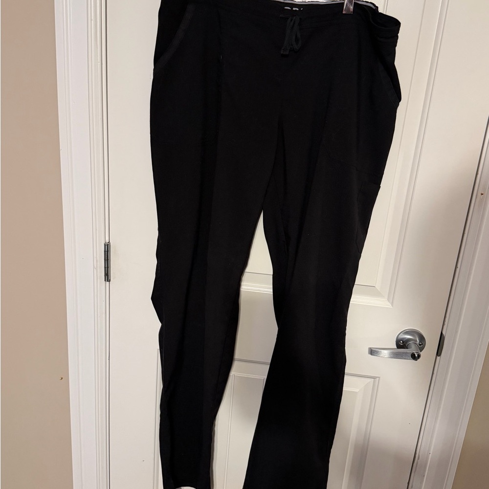 Women’s Black Drawstring Scrub Pant